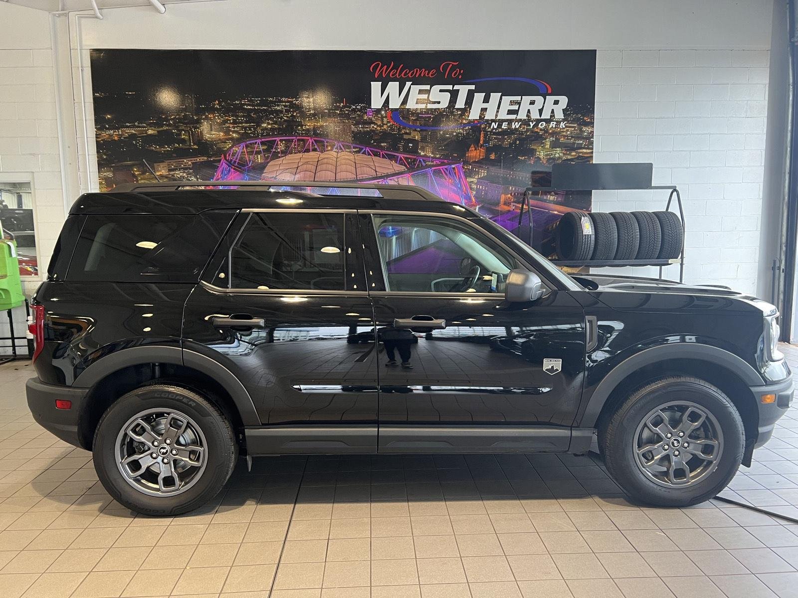 Used 2023 Shadow Black Ford Big Bend image 8