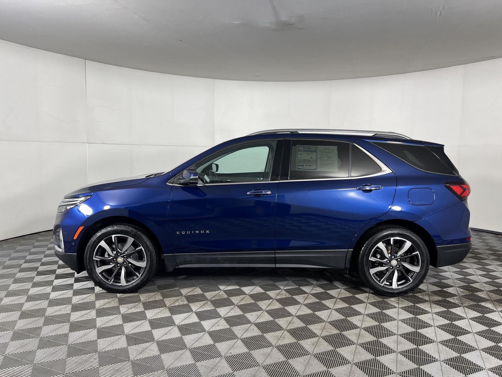 Used 2022 Blue Glow Metallic Chevrolet Premier image 38