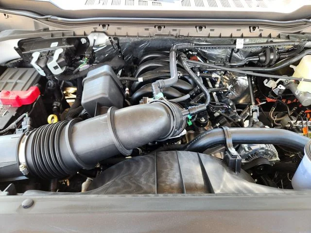New 2026 Oxford White Ford F-250® XL image 31