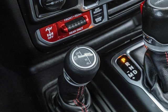 Used 2022 Gray Jeep Rubicon image 37