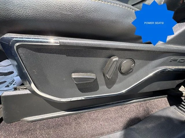 Used 2022 Agate Black Metallic Ford Lariat image 14