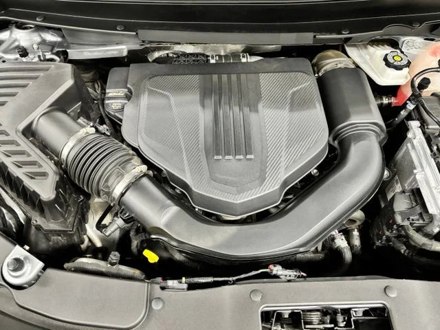 Used 2026 Silver GMC Elevation image 25