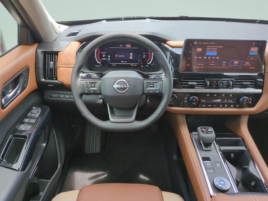 New 2026 Everest White Pearl TriCoat Nissan Platinum image 15