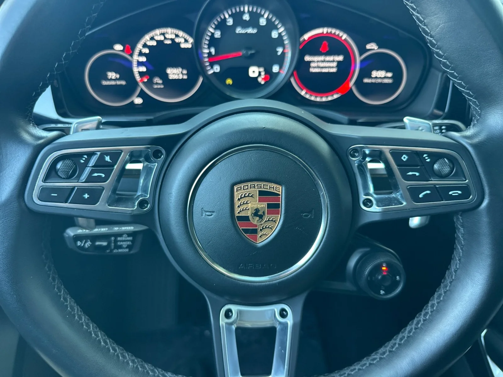 Used 2022 QUARTZITE GREY Porsche Turbo Coupe image 23