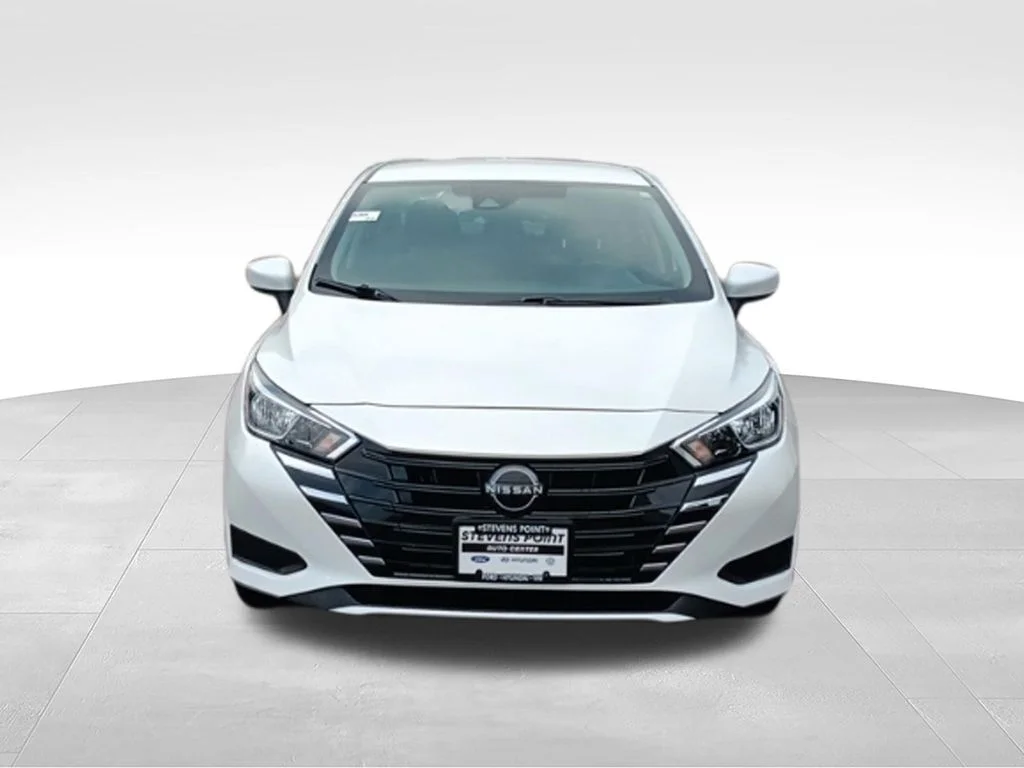 Used 2023 Aspen White Tricoat Nissan 1.6 SV image 10