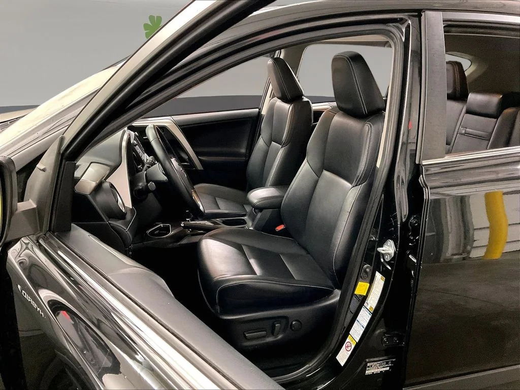 Used 2016 Black Toyota Limited image 30
