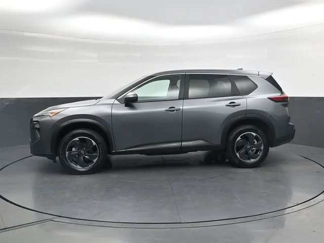 Used 2025 Gray Nissan SV image 8