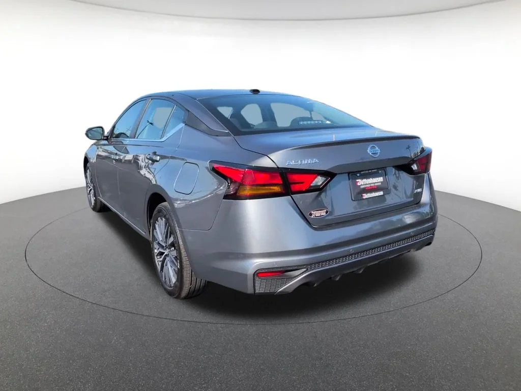 Used 2026 Gray Nissan 2.5 SV image 9