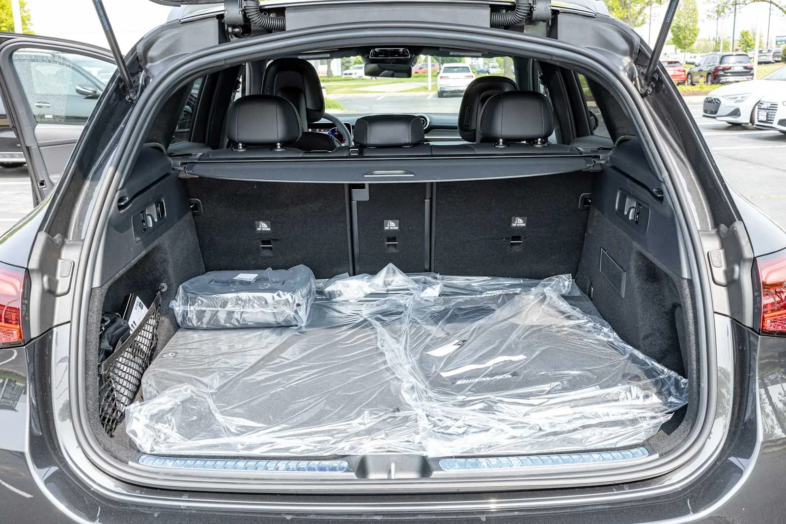 New 2025 Graphite Grey Metallic Mercedes-Benz GLC 350 image 20