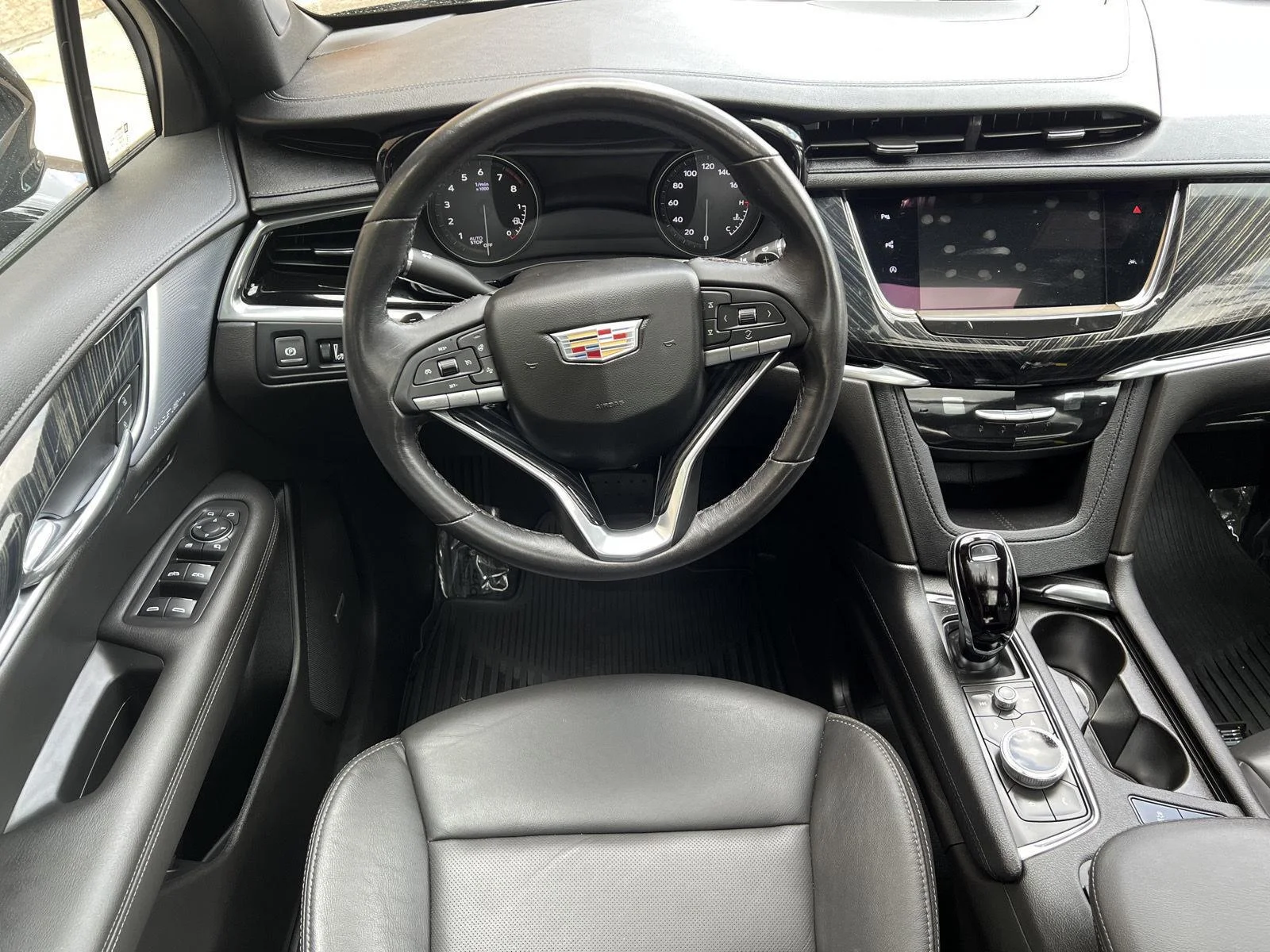 2024 Cadillac XT6 Premium Luxury - Photo 18