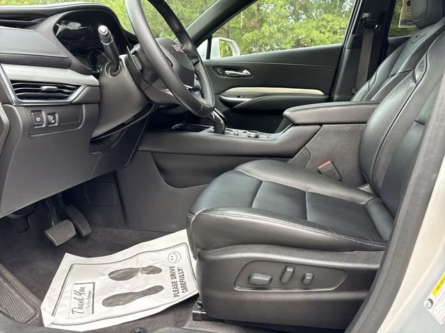 Used 2020 Silver Cadillac Premium Luxury image 12