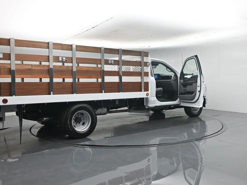 New 2026 White Ford XL image 5