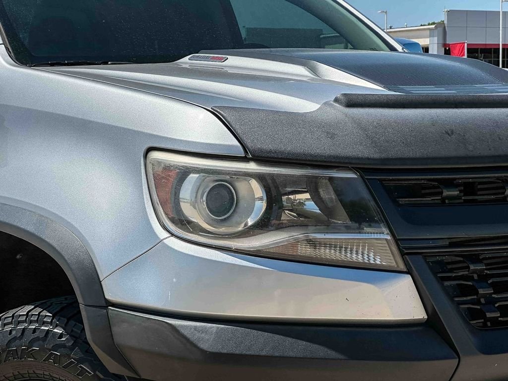 Used 2019 Silver Chevrolet ZR2 image 10