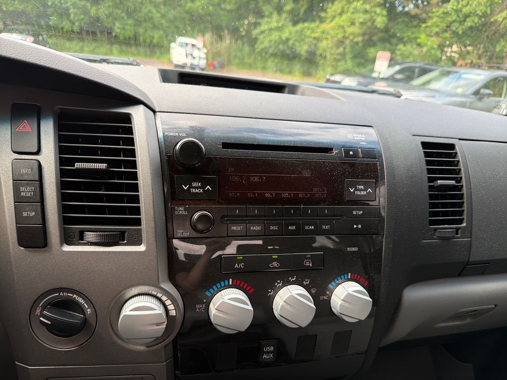 Used 2010 Silver Toyota Grade image 10