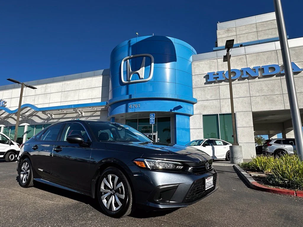 Used 2023 Gray Honda LX image 2