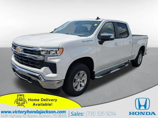 Used 2024 Summit White Chevrolet LT image 1