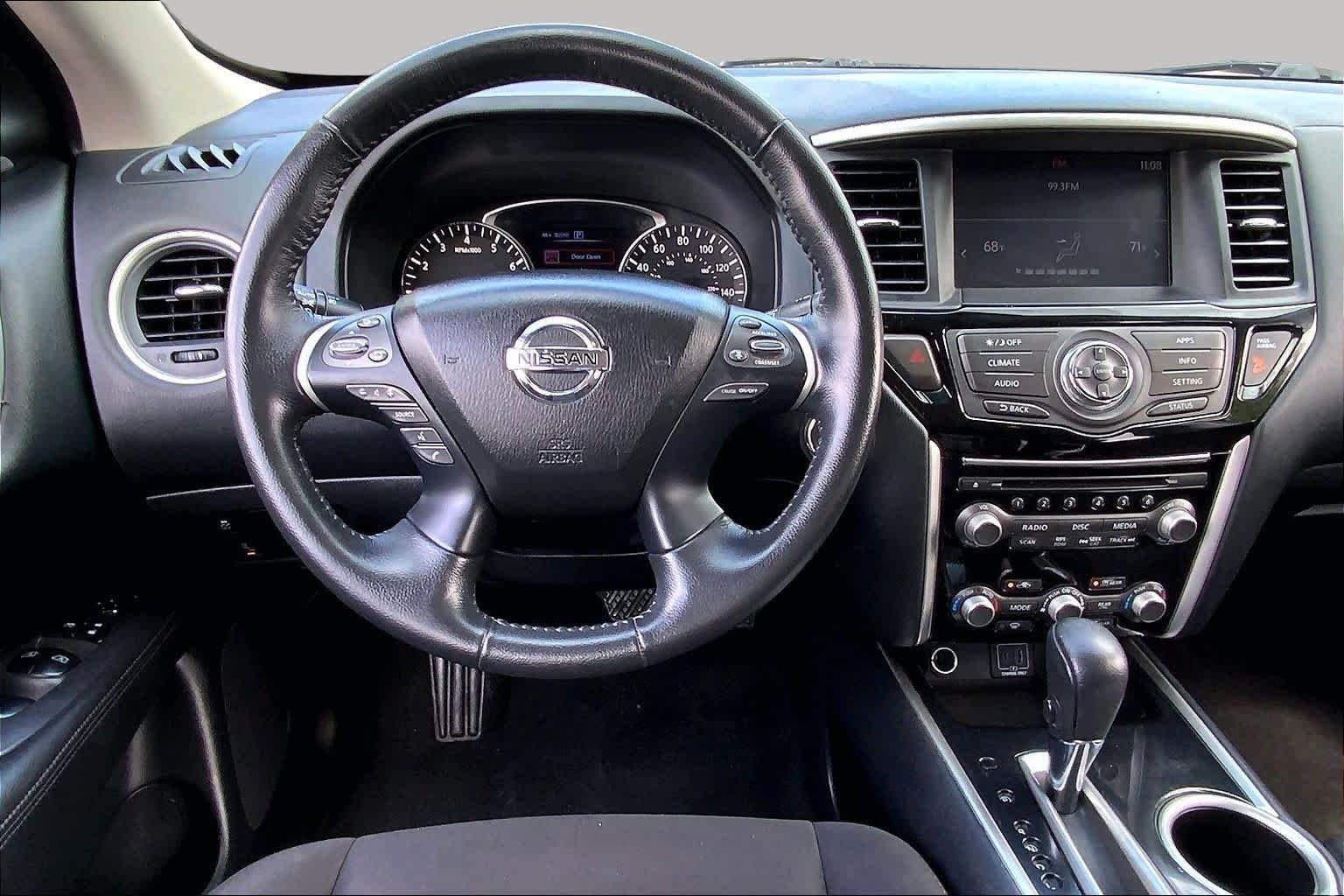 Used 2020 Gun Metallic Nissan SV image 5