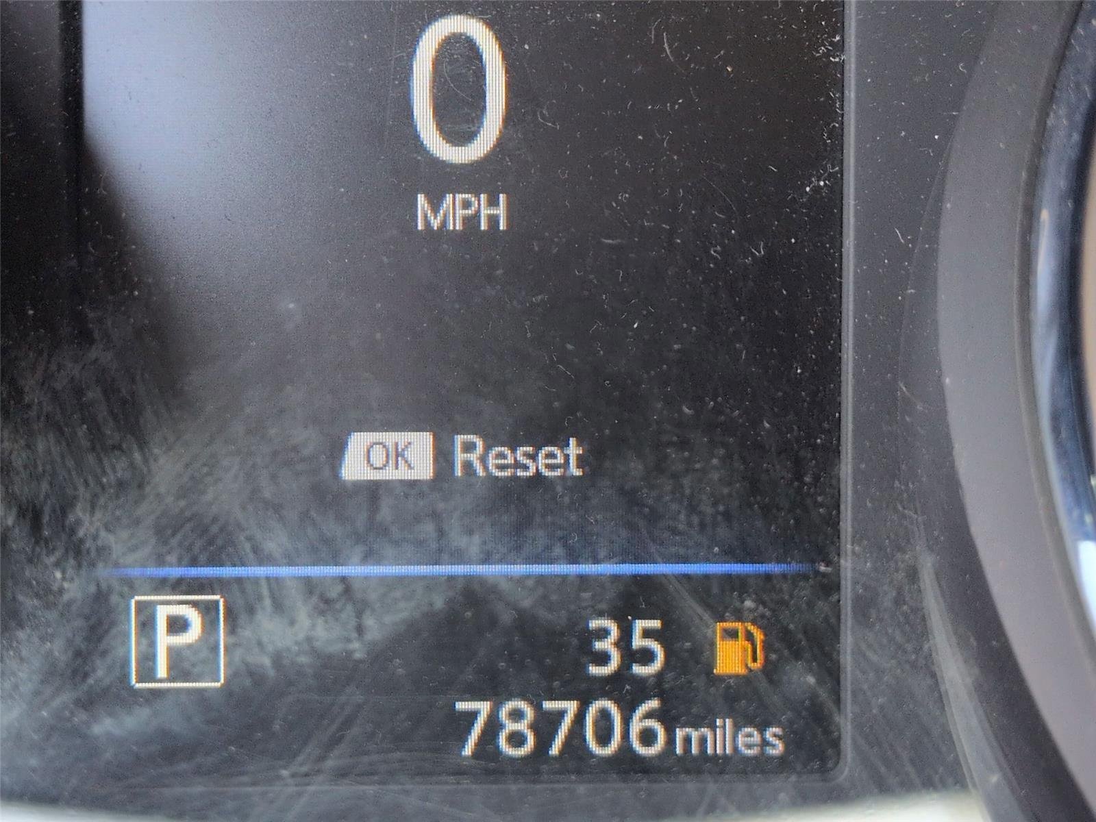 Used 2018 Magnetic Black Nissan SL image 23