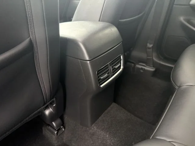 Used 2019 Snowflake White Pearl Mica Mazda Touring image 25