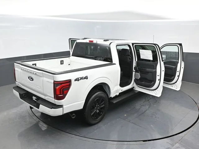New 2026 Star White Metallic Tri-Coat Ford Platinum® image 27