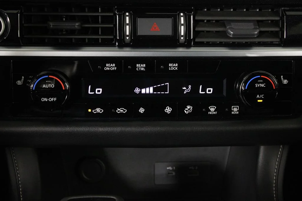 2024 Nissan Pathfinder SV - Photo 22