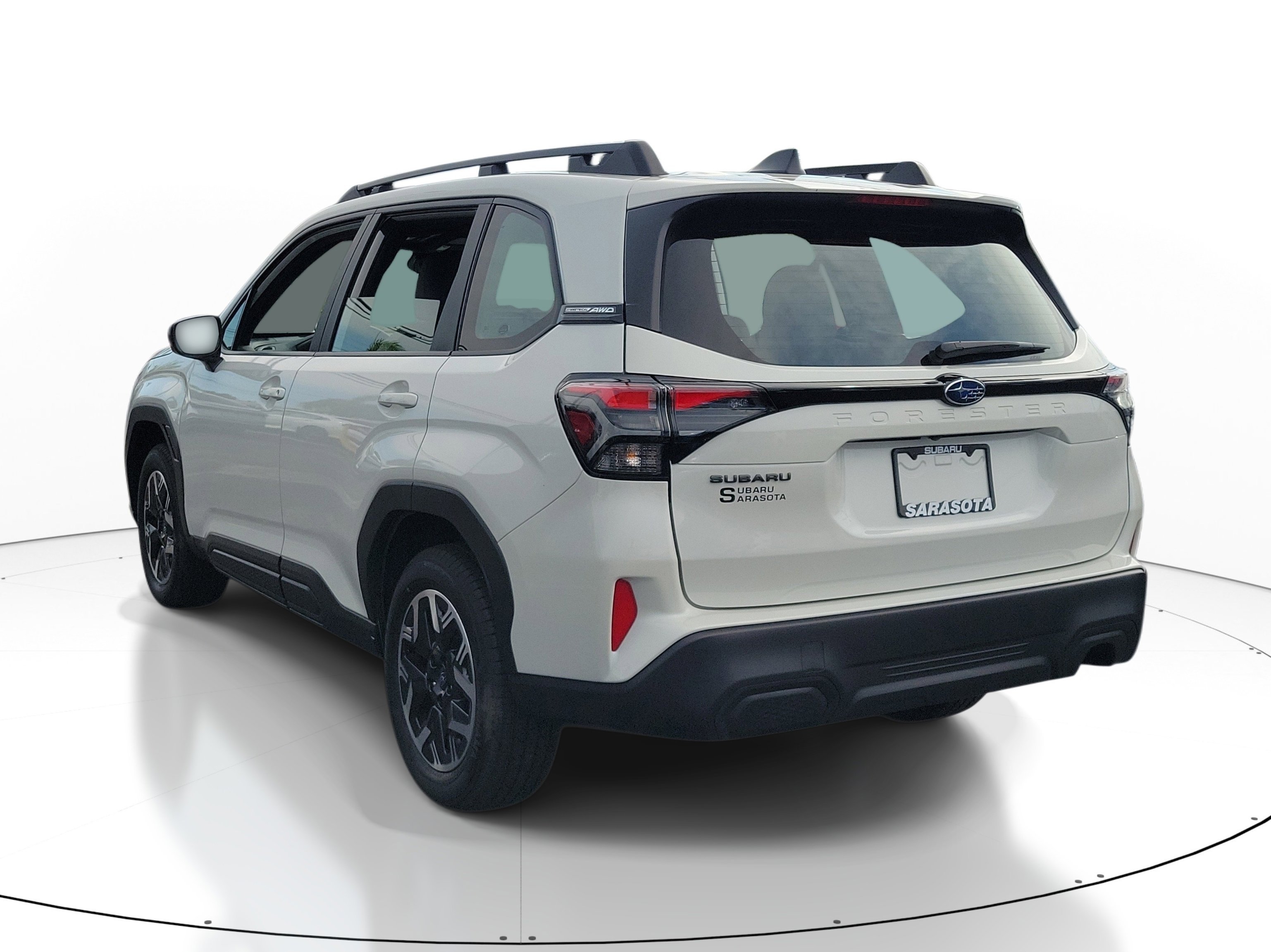 Used 2026 Crystal White Pearl Subaru Sport Utility image 4
