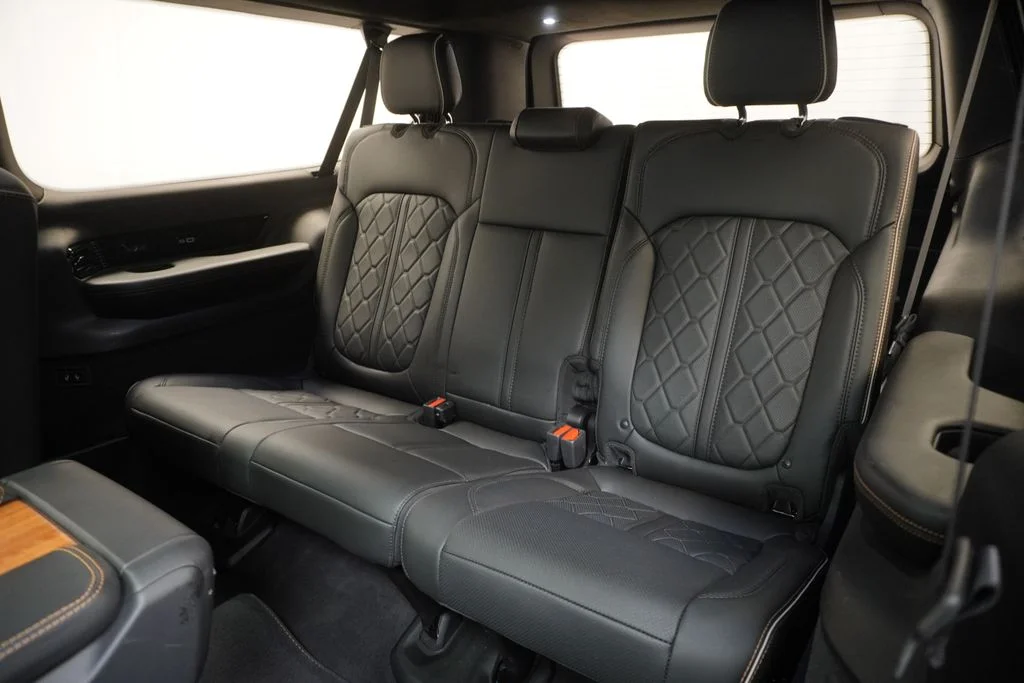 Used 2023 White Jeep Series III image 14