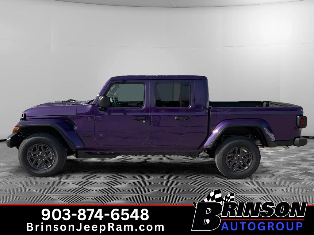 New 2026 Reign Jeep Sport S image 3