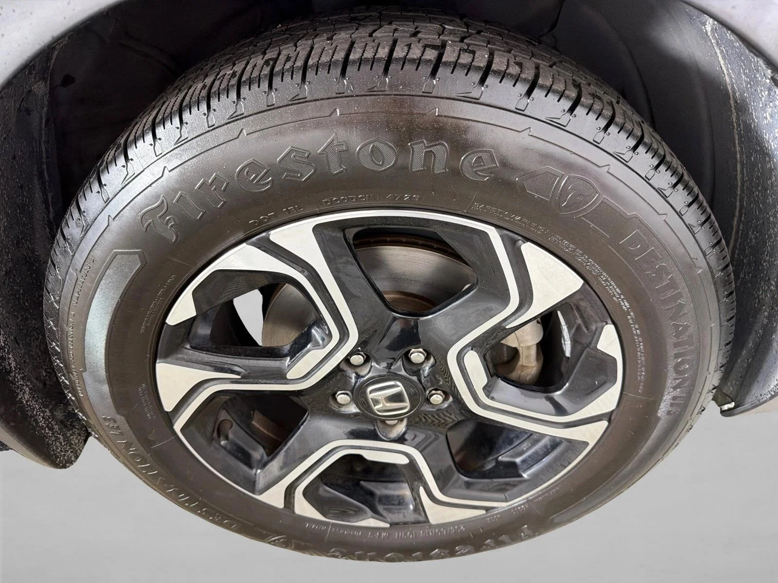 Used 2019 Silver Honda Touring image 14