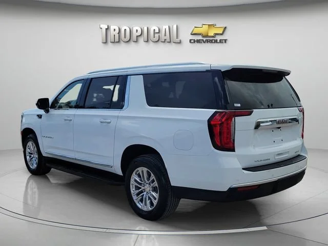 Used 2024 Summit White GMC SLT image 2