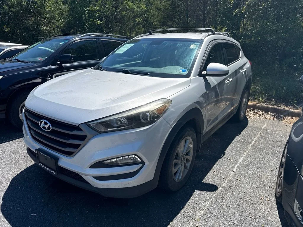 Used 2016 Hyundai Tucson SE with VIN KM8J33A44GU199308 for sale in Harrisonburg, VA