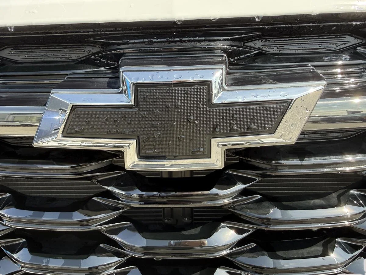 Certified Used 2025 White Chevrolet Fwd 4dr 1rs image 11