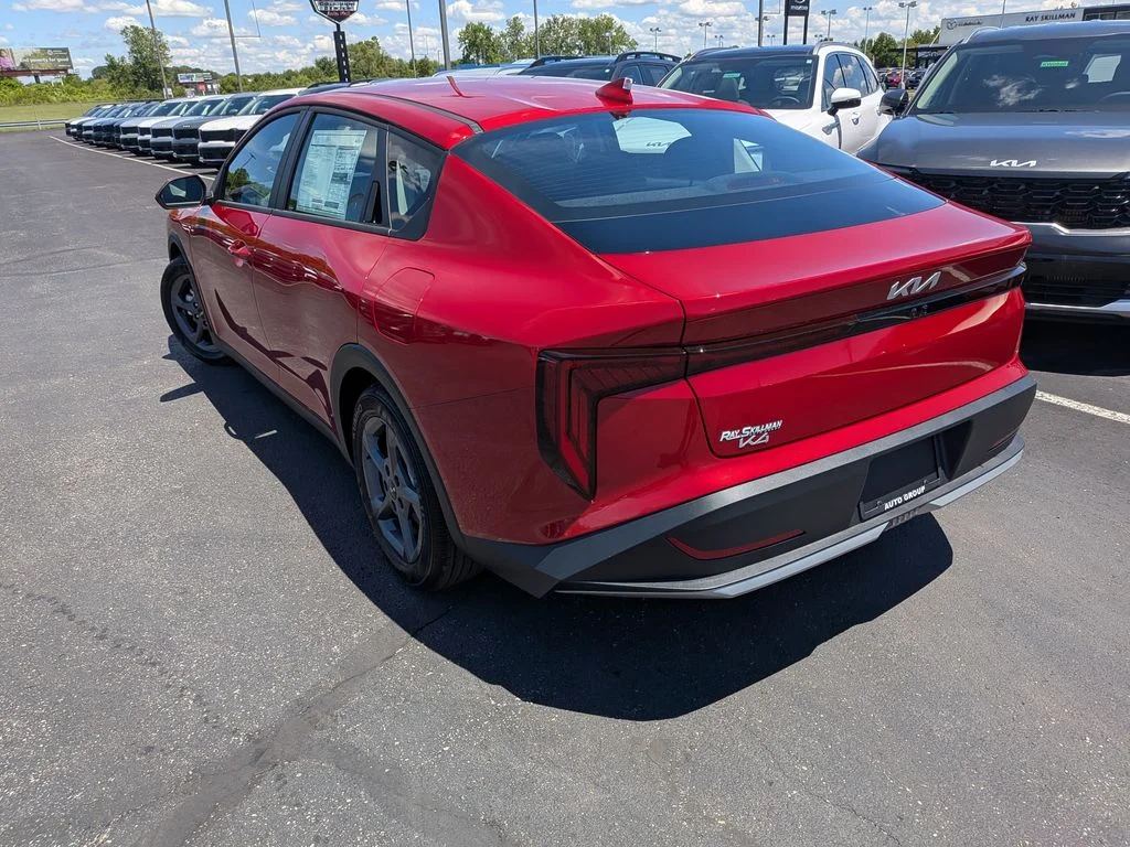 New 2026 Currant Red Kia LXS image 32