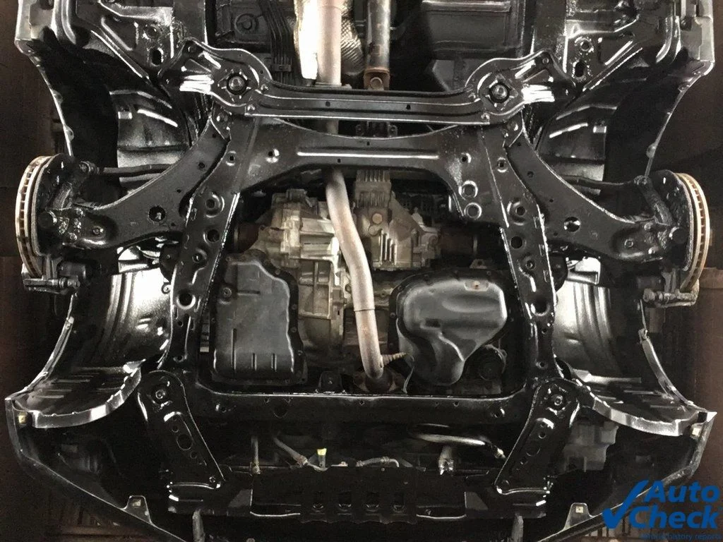 Used 2014 Black Toyota LE image 17