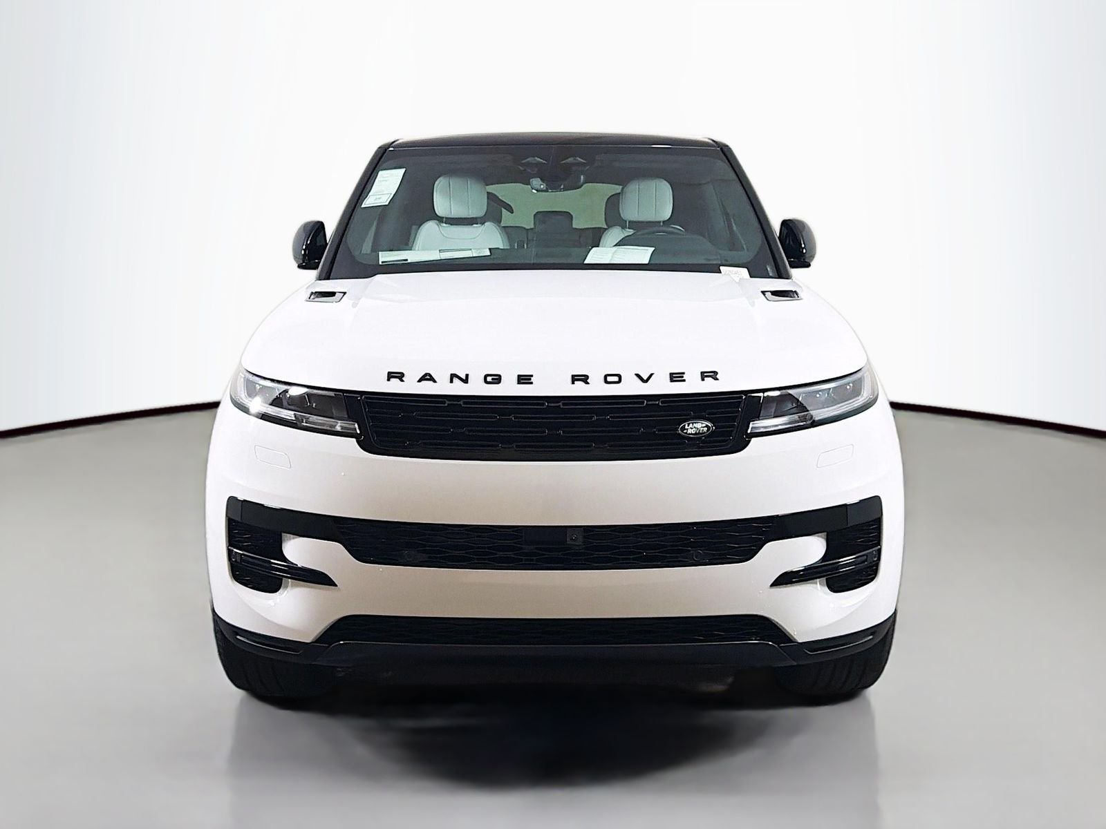 New 2026 Fuji White LAND ROVER SE image 8