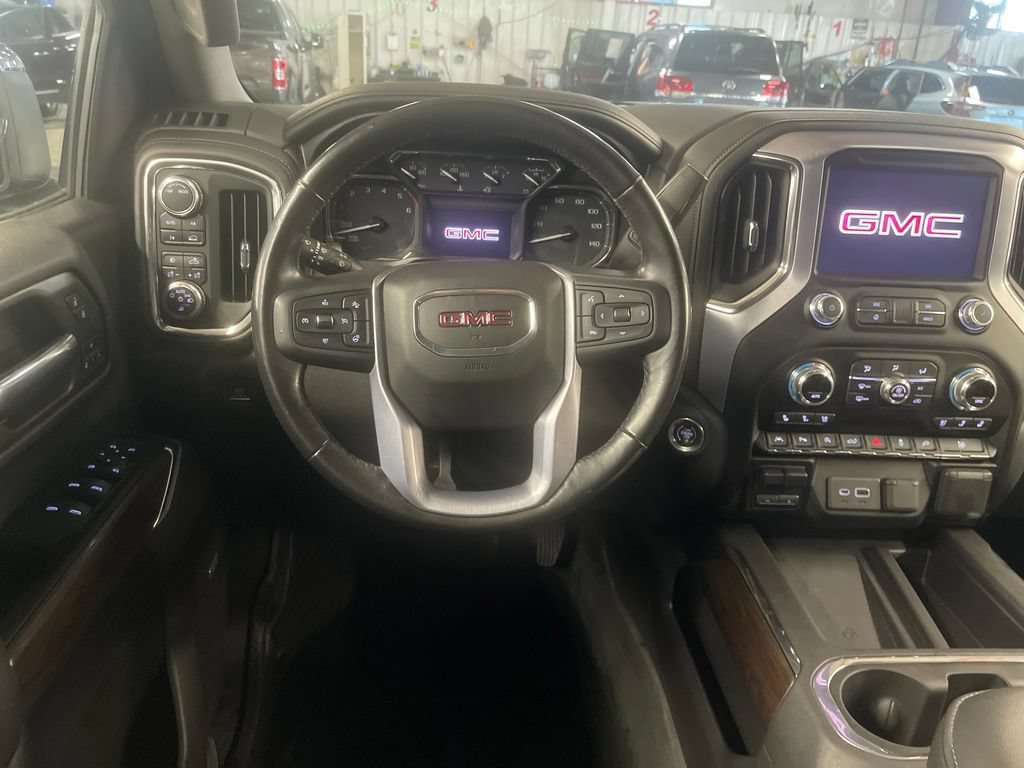 Used 2020 QUICKSILVER METALLIC GMC SLT image 17