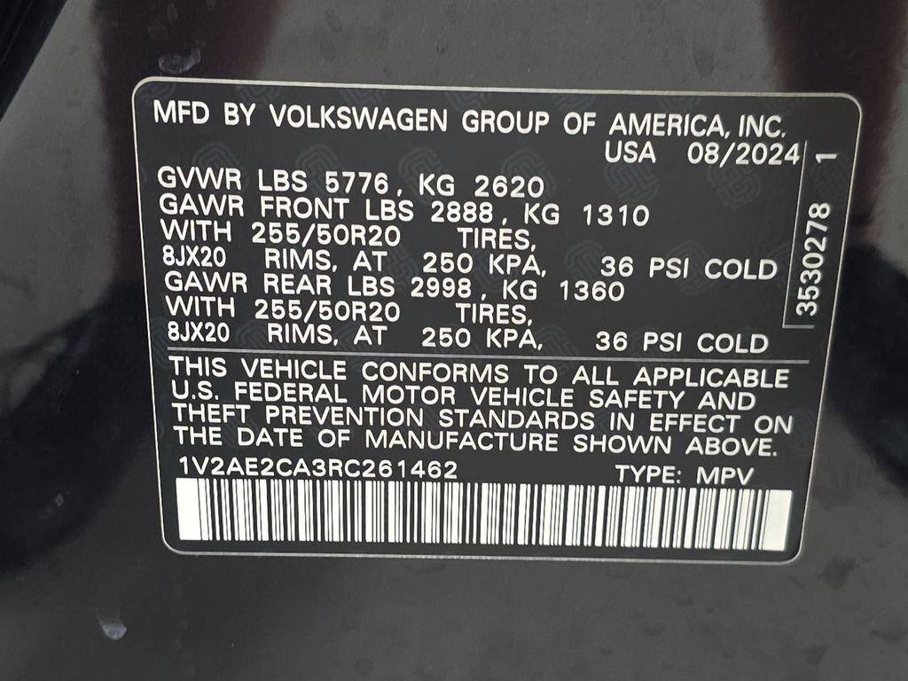 Used 2024  Volkswagen 2.0T SEL R-Line image 34