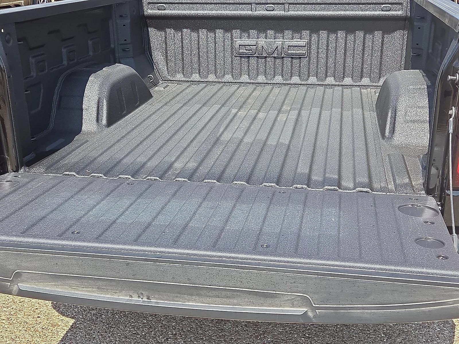 2026 GMC Sierra 1500 Elevation - Photo 9