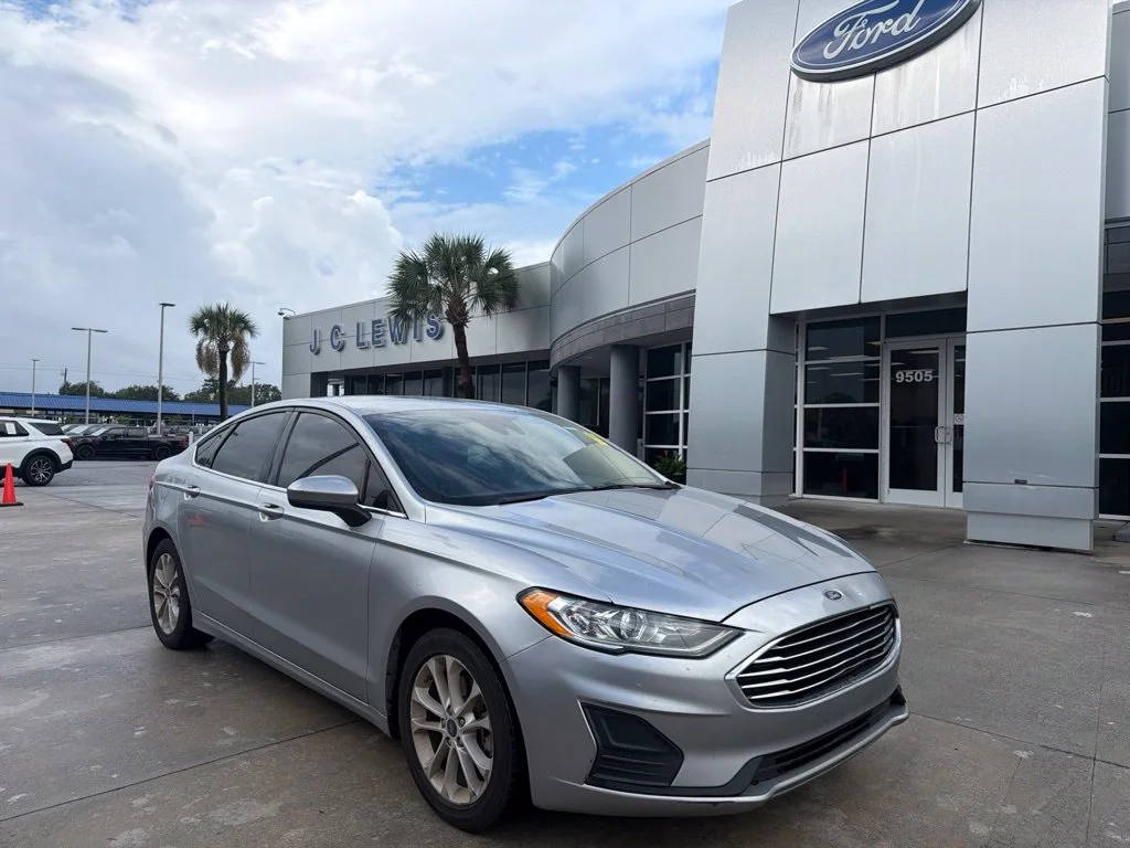 2020 Ford Fusion