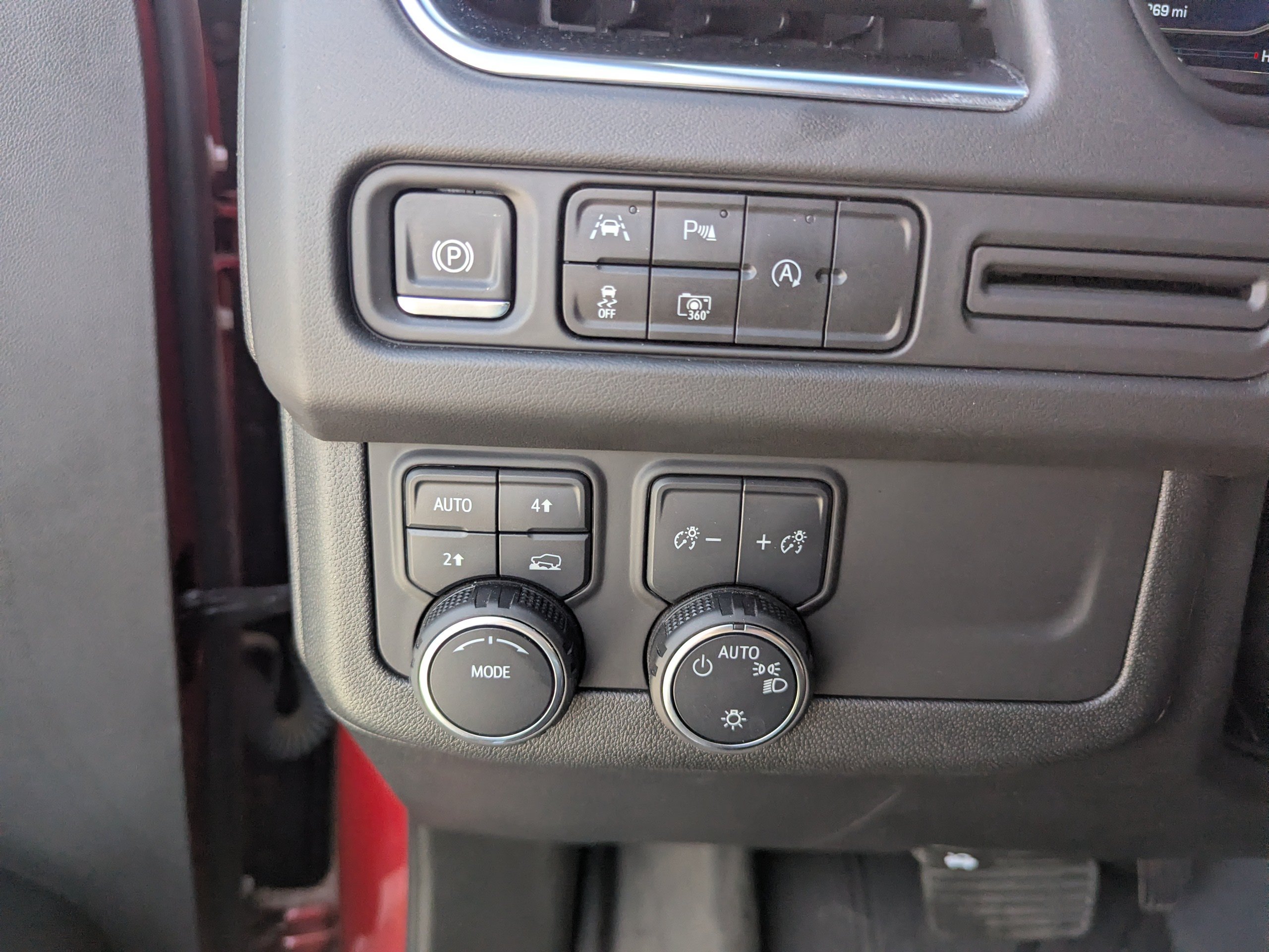 Used 2024 Radiant Red Tintcoat Chevrolet RST image 14