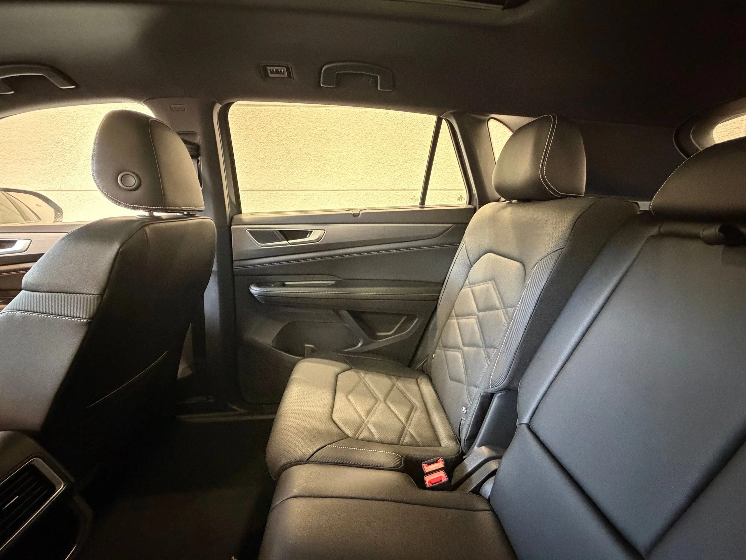 New 2026 Gray Volkswagen 2.0T SE w/Technology image 33