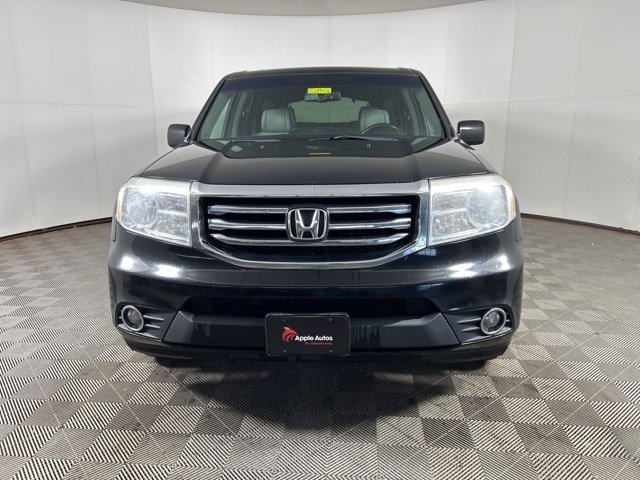 Used 2013 Honda Pilot EX-L with VIN 5FNYF4H54DB080516 for sale in Shakopee, Minnesota