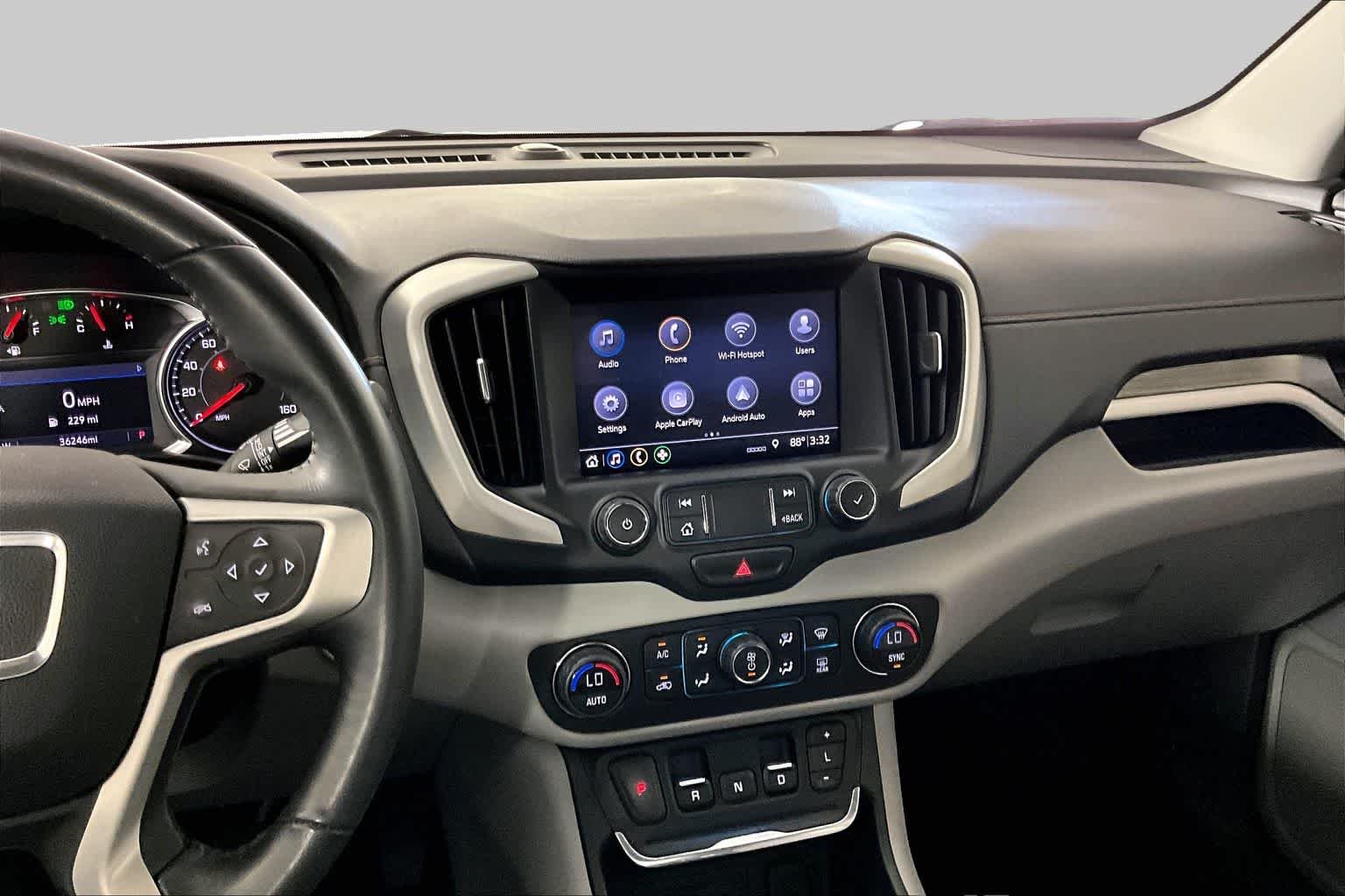 Used 2021 White Frost Tricoat GMC SLT image 7
