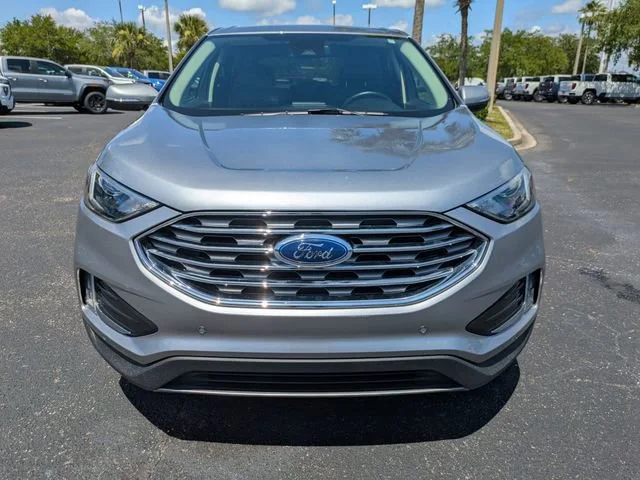 Used 2024 Silver Ford Titanium image 9