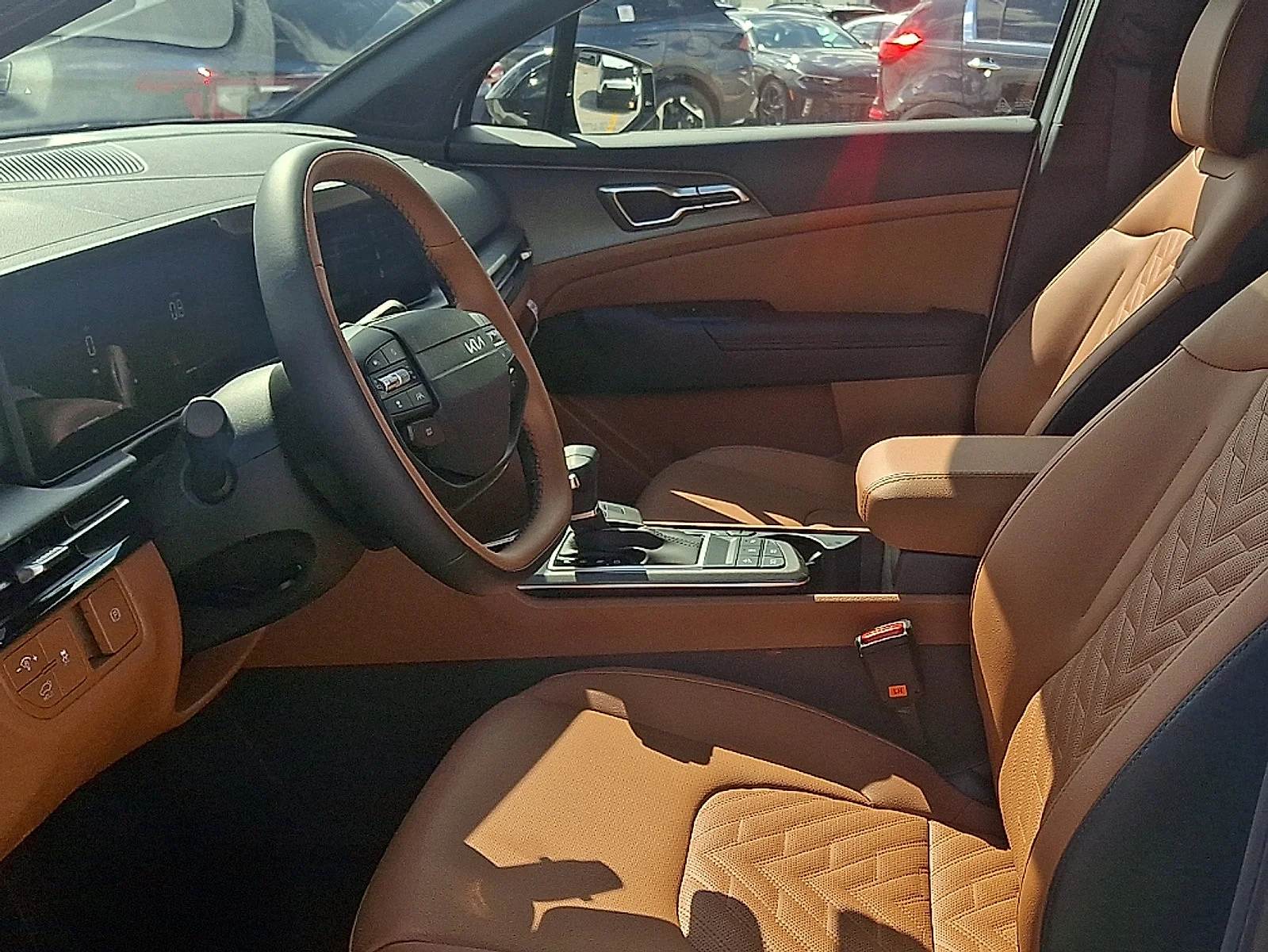 New 2027 White Kia X-Line image 15