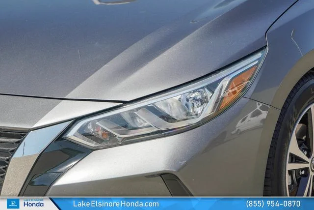 Used 2022 Gun Metallic Nissan SV image 5