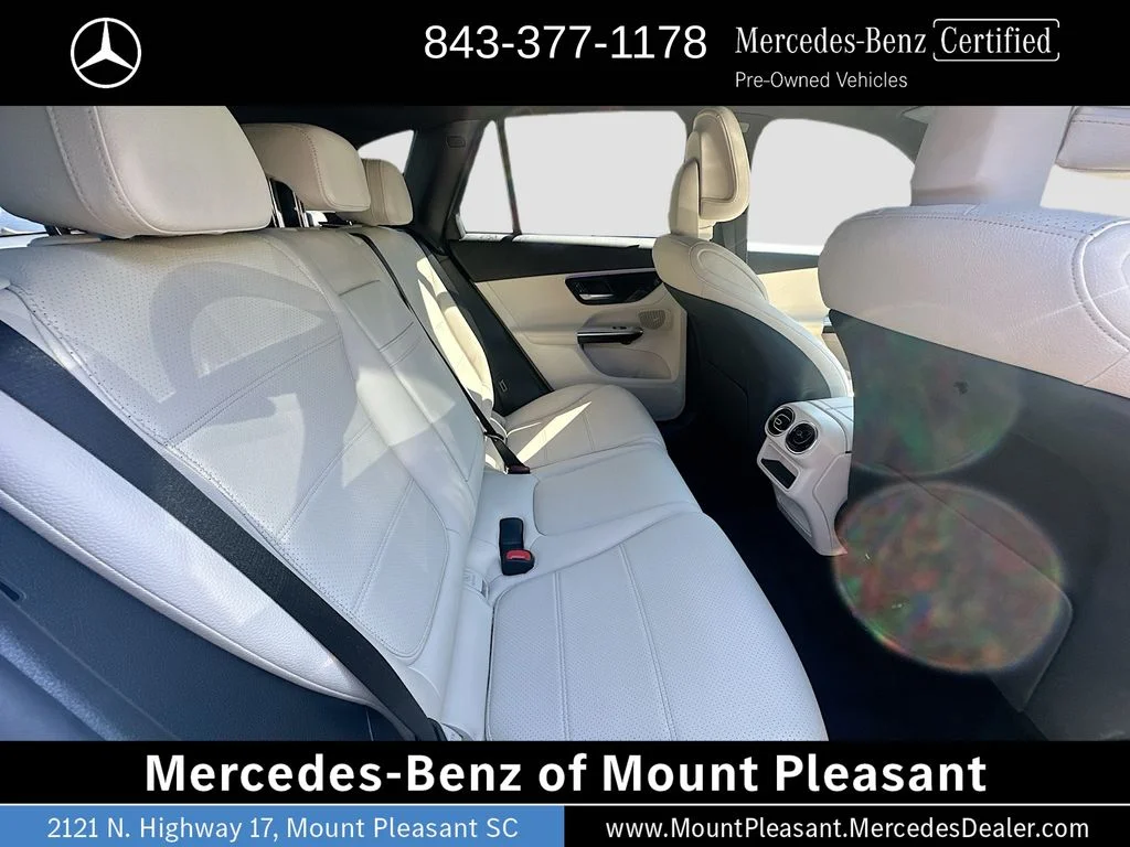 Certified Used 2025 Polar White Mercedes-Benz GLC 300 image 27