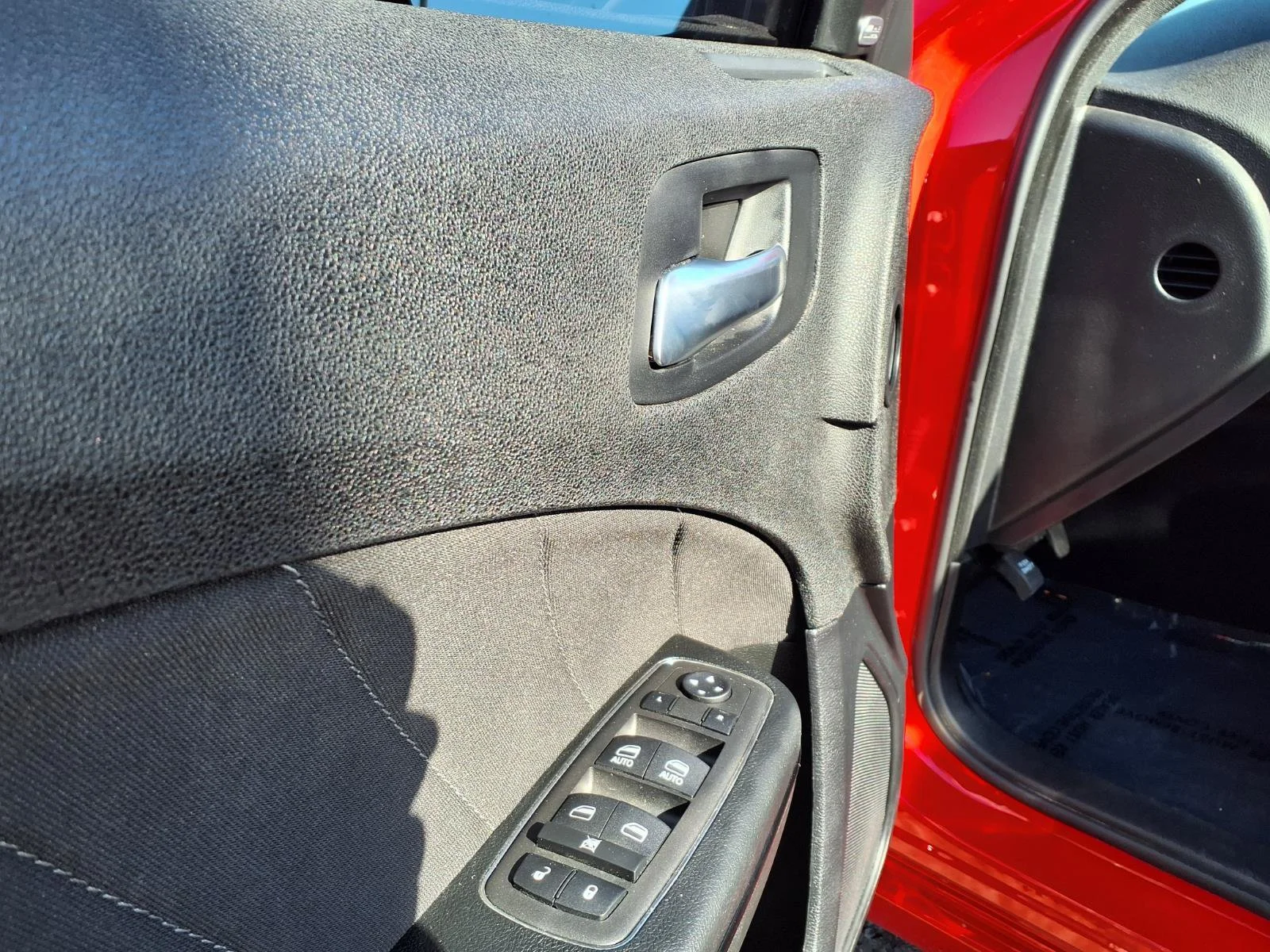 Used 2023 Torred Clearcoat Dodge SXT image 14