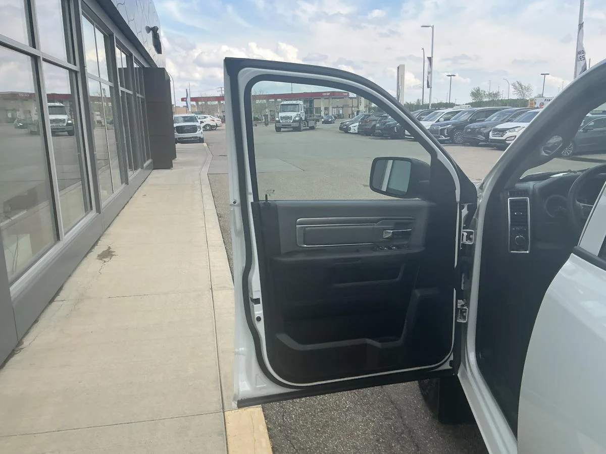 Used 2023 White RAM SLT image 16