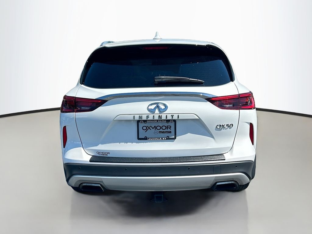 Used 2021 Lunar White INFINITI ESSENTIAL image 6